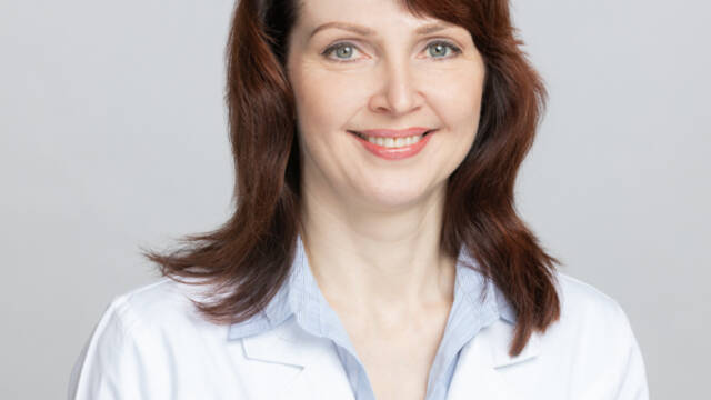 Gydytoja Lina Pupelienė kalba apie dantų akmenis
